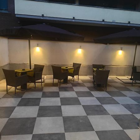 Novara Bagian luar foto