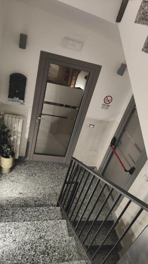 Novara Bagian luar foto